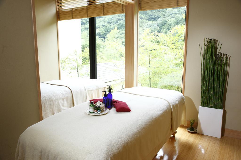 Hotel Hatsuhana Hakone Exterior foto