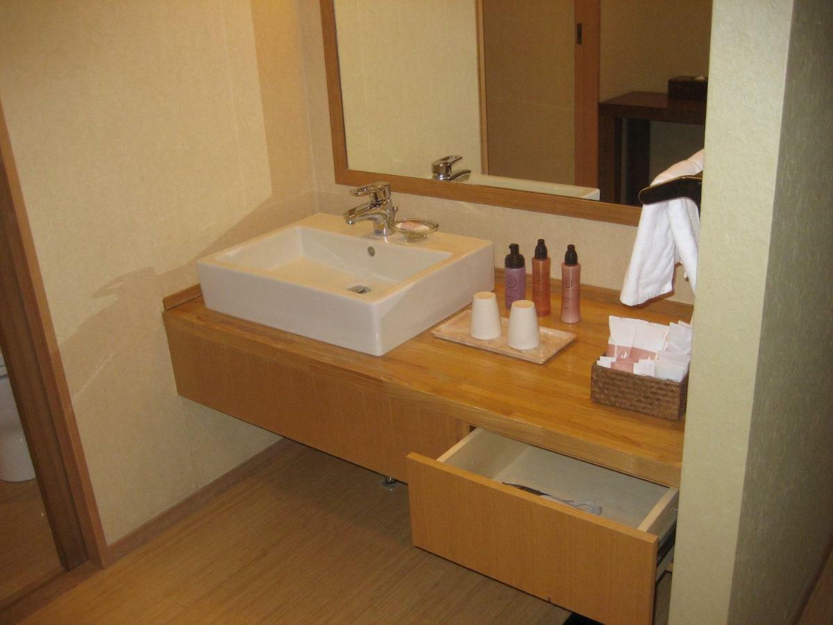 Hotel Hatsuhana Hakone Exterior foto